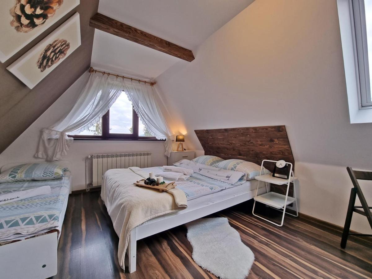 Villa Bukovinka: Forest Retreat with Ski Lifts and Thermal Baths Bukowina Tatrzanska Exterior photo